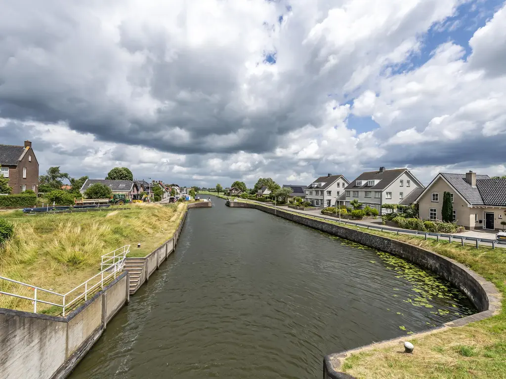 Sluisweg 1A, ARKEL