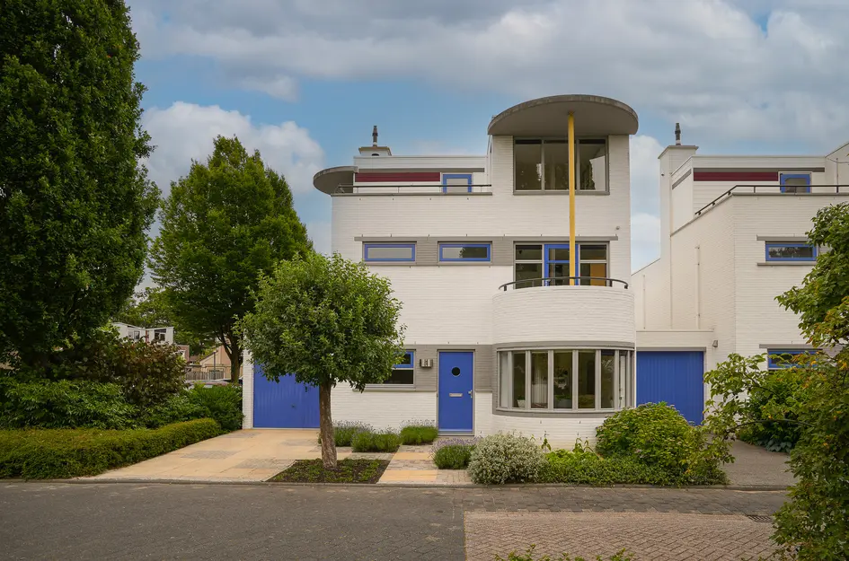 Theaterhof 1