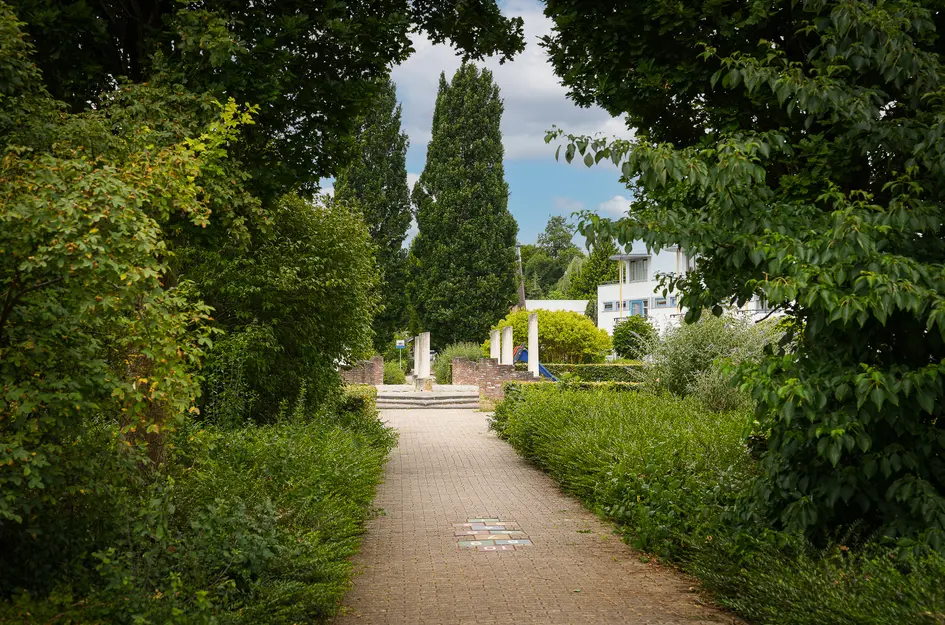Theaterhof 1