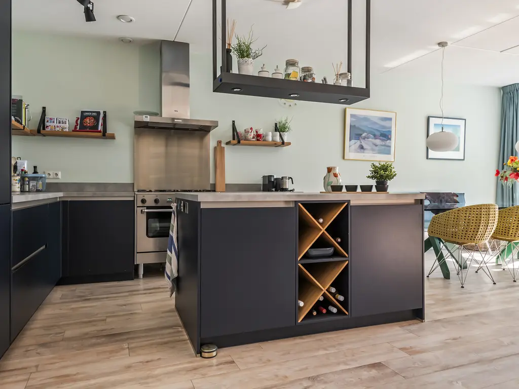 Athene 57, GORINCHEM