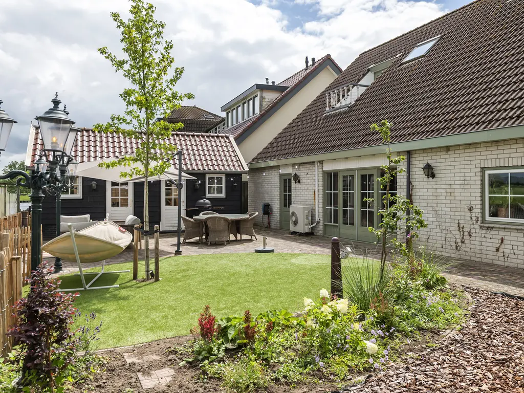 Schotdeuren 2, ARKEL