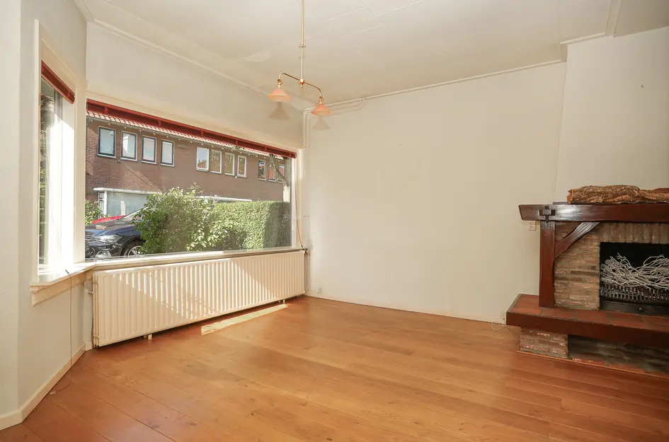 Burg. Gaarlandtstraat 29