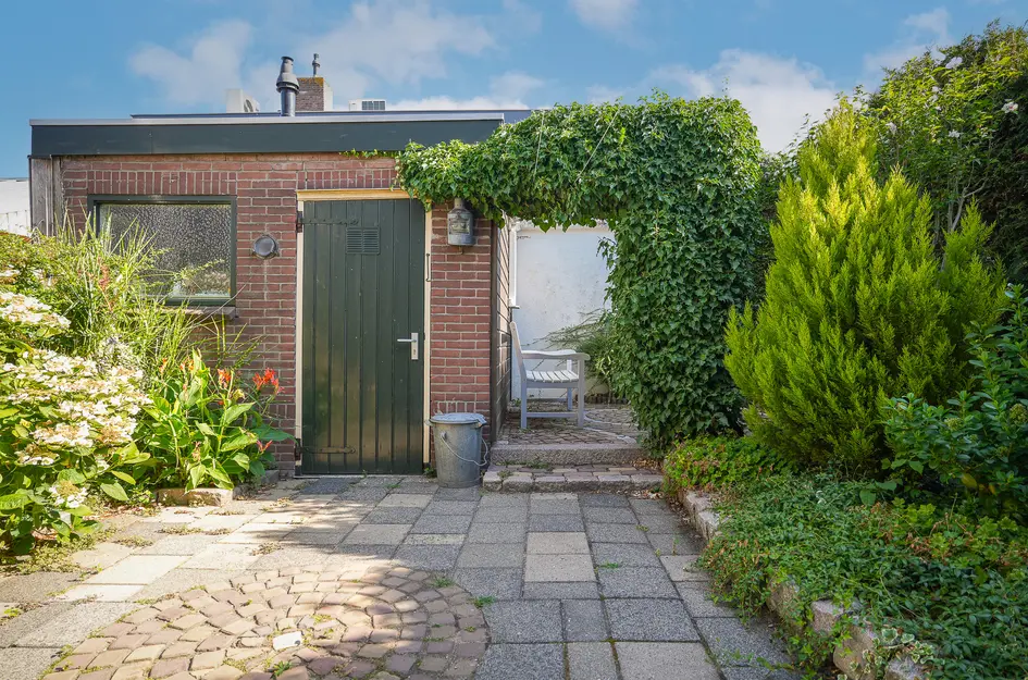 Burg. Gaarlandtstraat 29