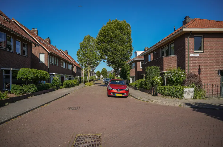 Burg. Gaarlandtstraat 29