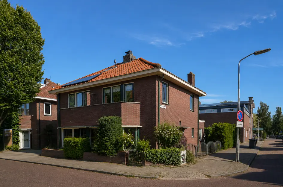 Burg. Gaarlandtstraat 29