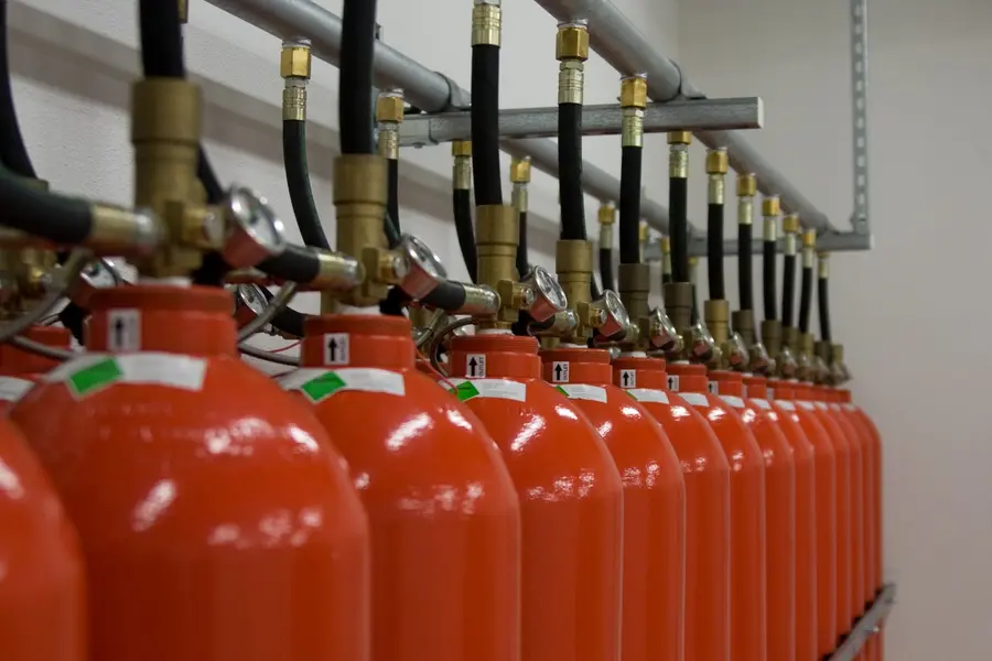 Blussen zonder nevenschade: de kracht van blusgasinstallaties