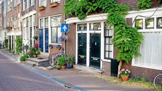 Woningaanbod blijft verder slinken en huizenprijzen worden hoger
