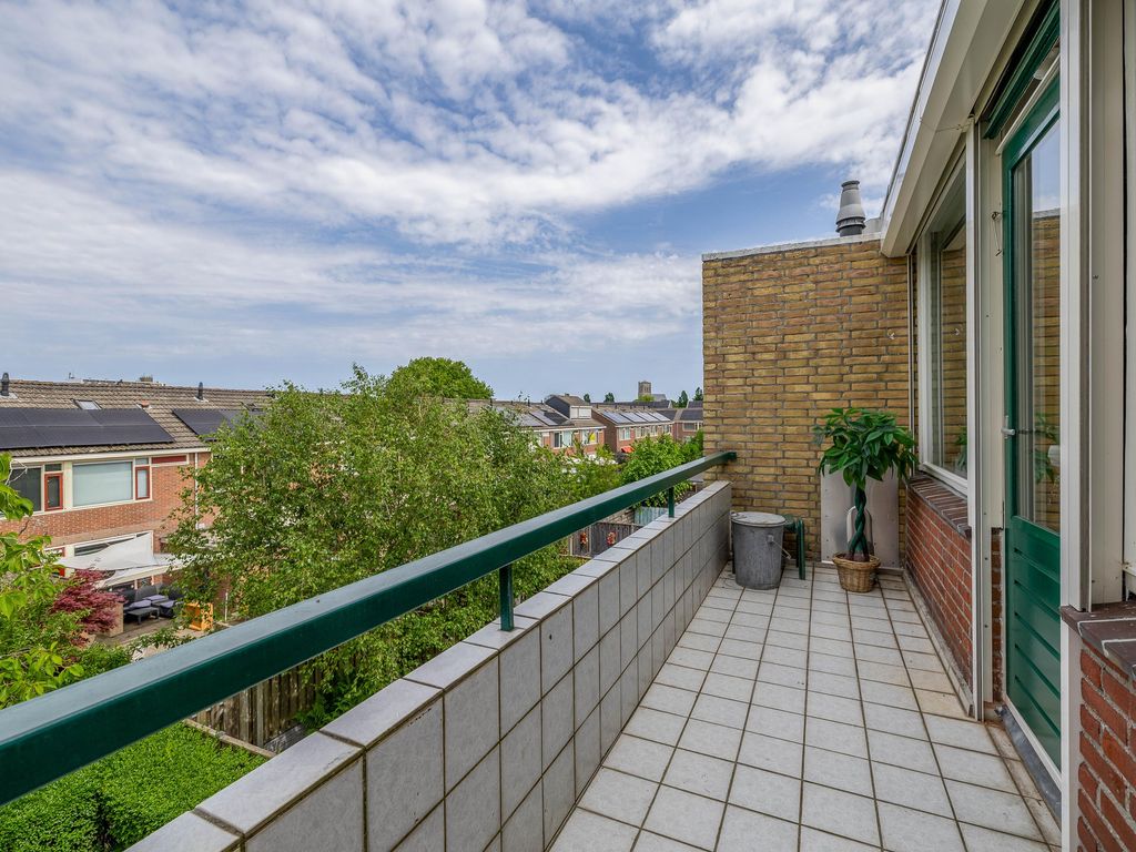 Mgr Smitstraat 42, BRIELLE