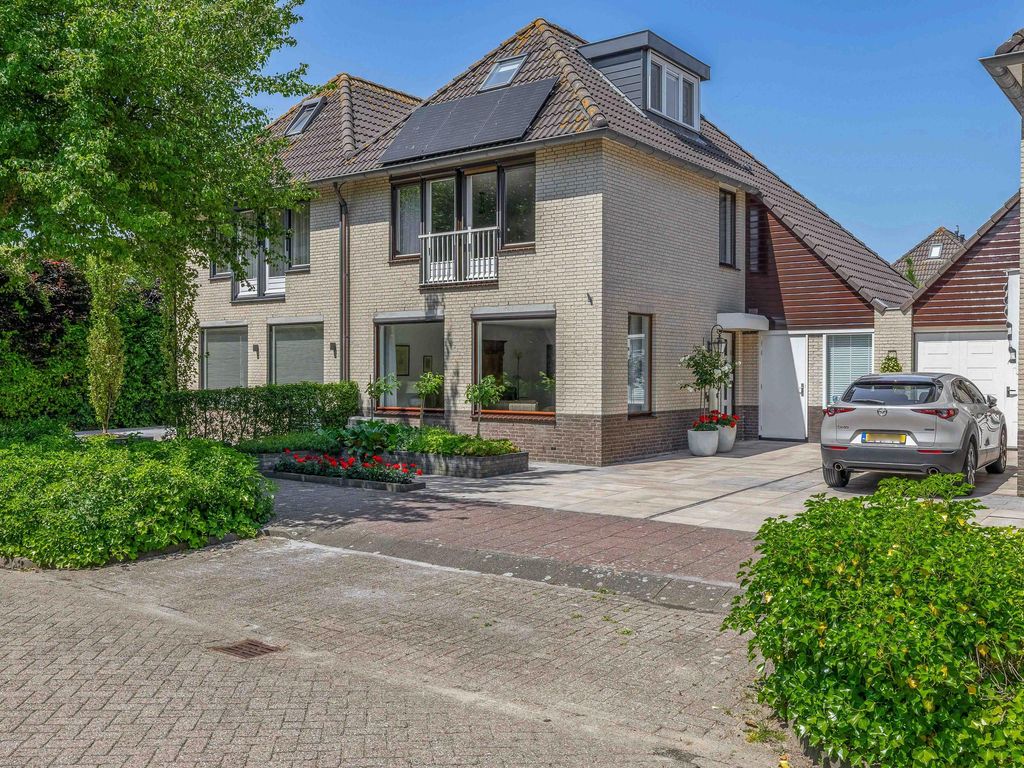 Krammer 47, BRIELLE