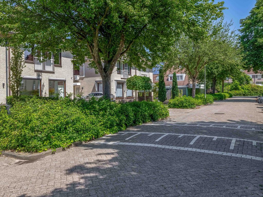 Krammer 47, BRIELLE