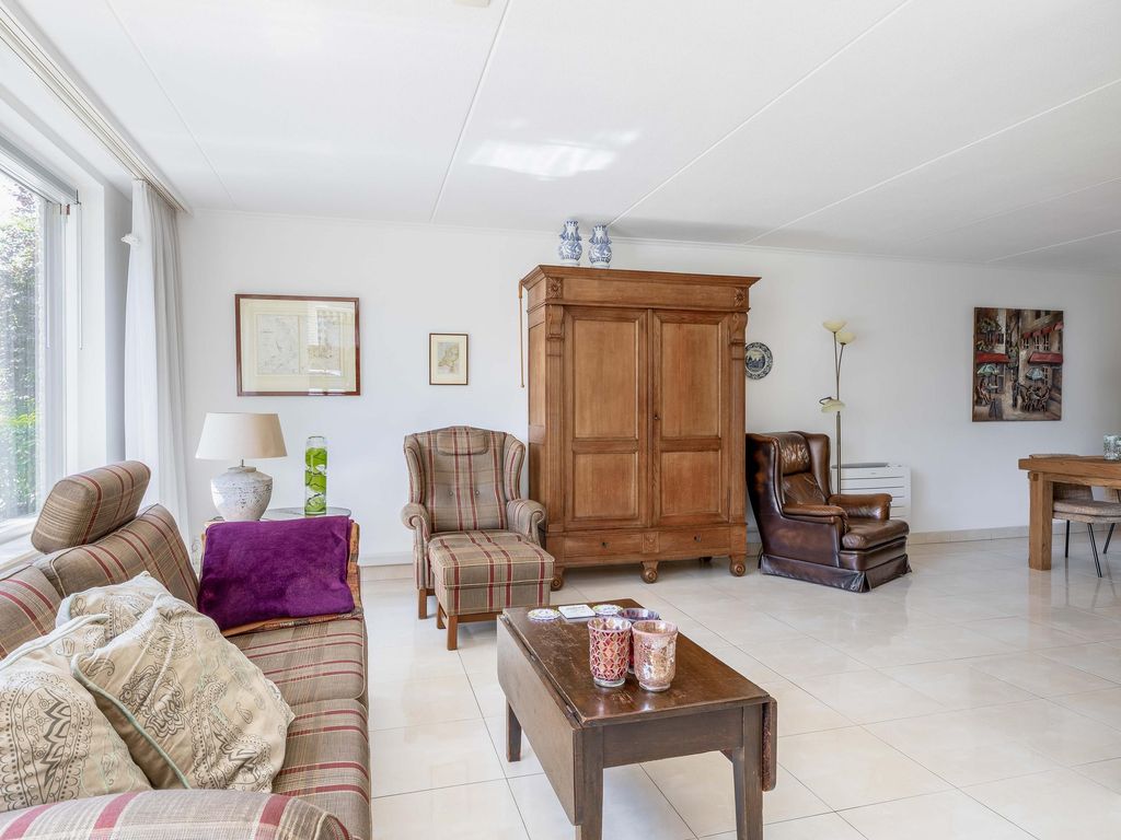 Krammer 47, BRIELLE