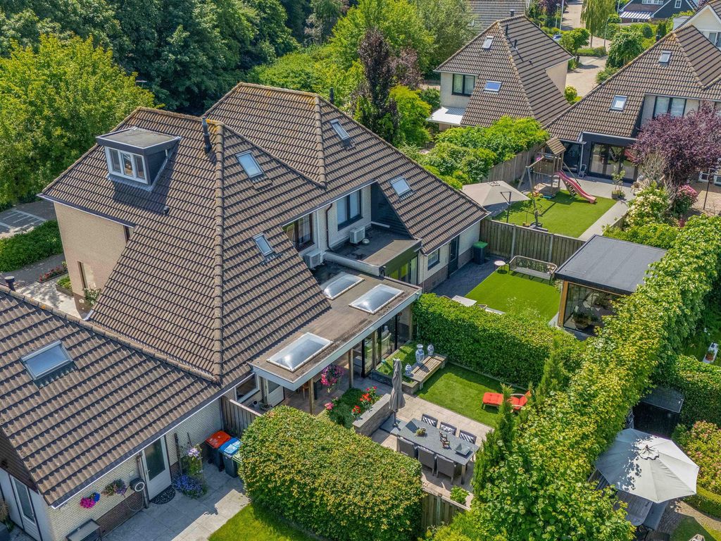 Krammer 47, BRIELLE