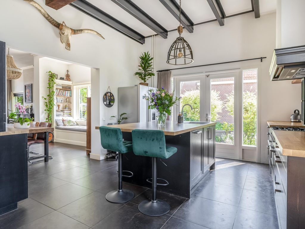 Henry Fordstraat 30, ZWARTEWAAL