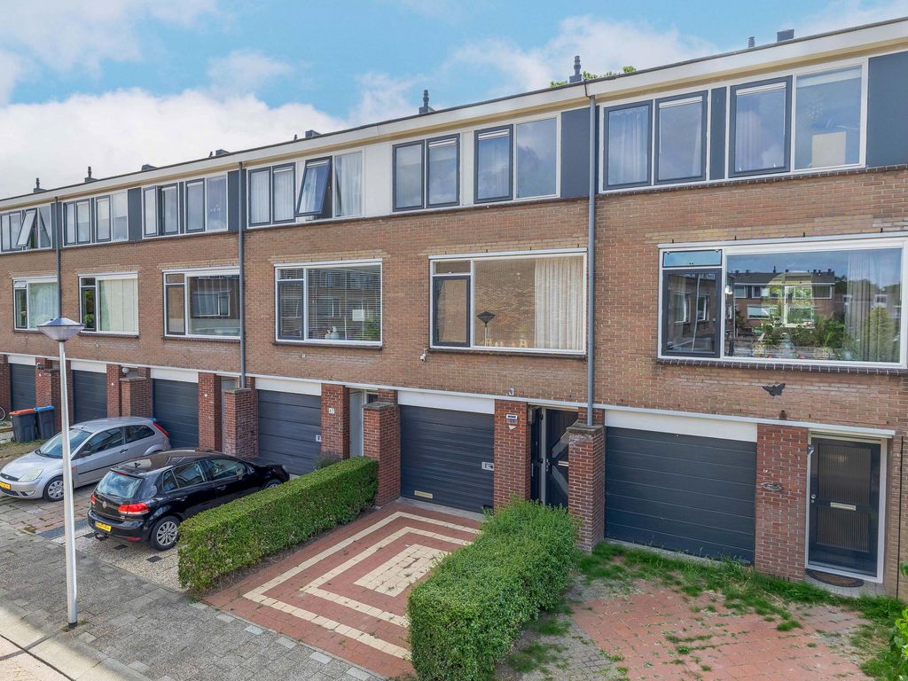 Brigantijn 69, BRIELLE
