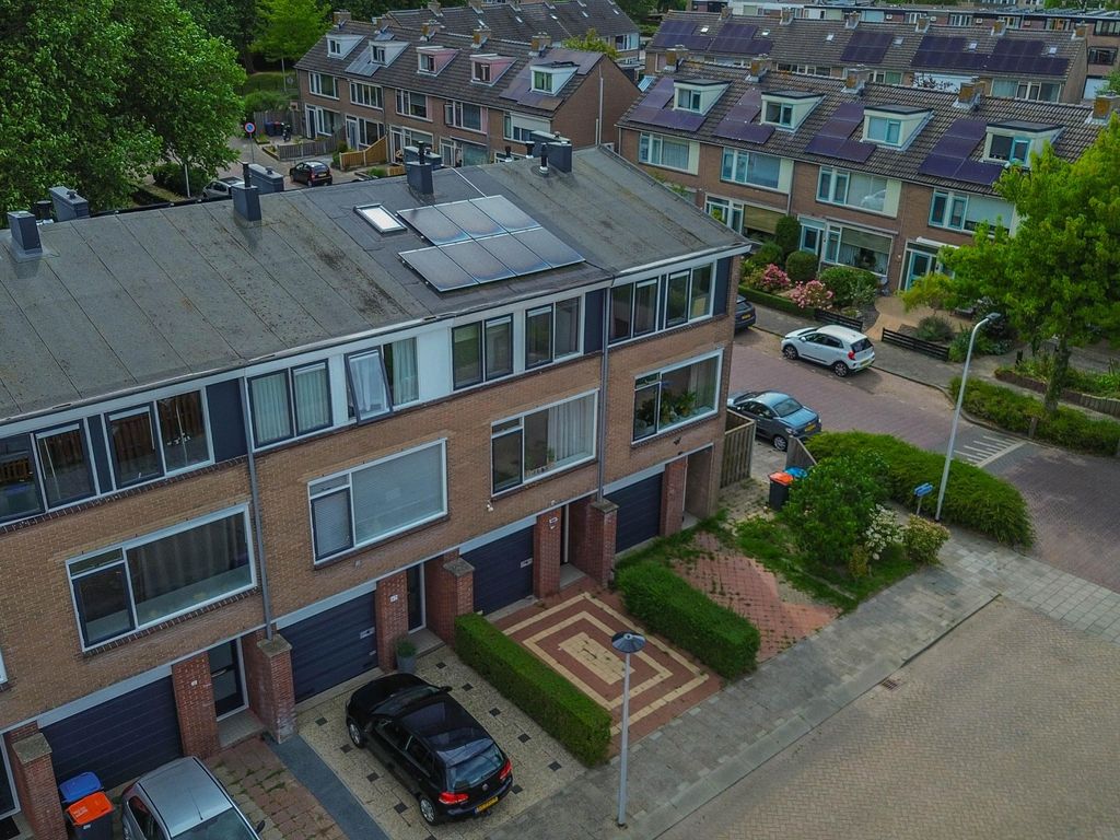 Brigantijn 69, BRIELLE