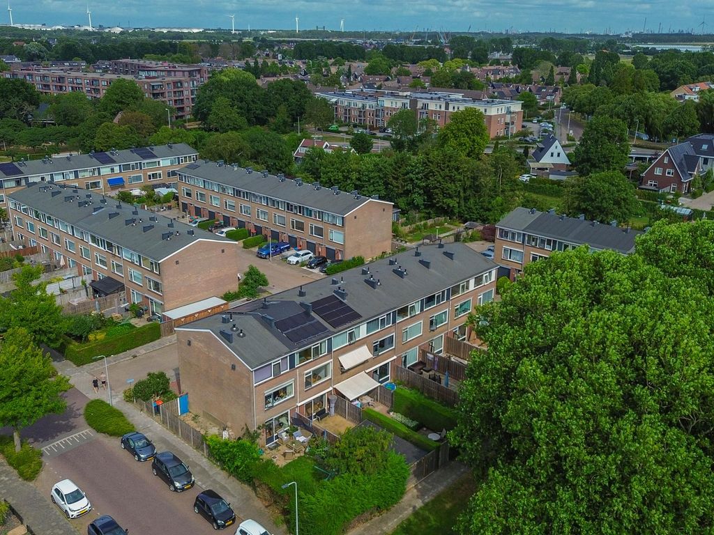 Brigantijn 69, BRIELLE