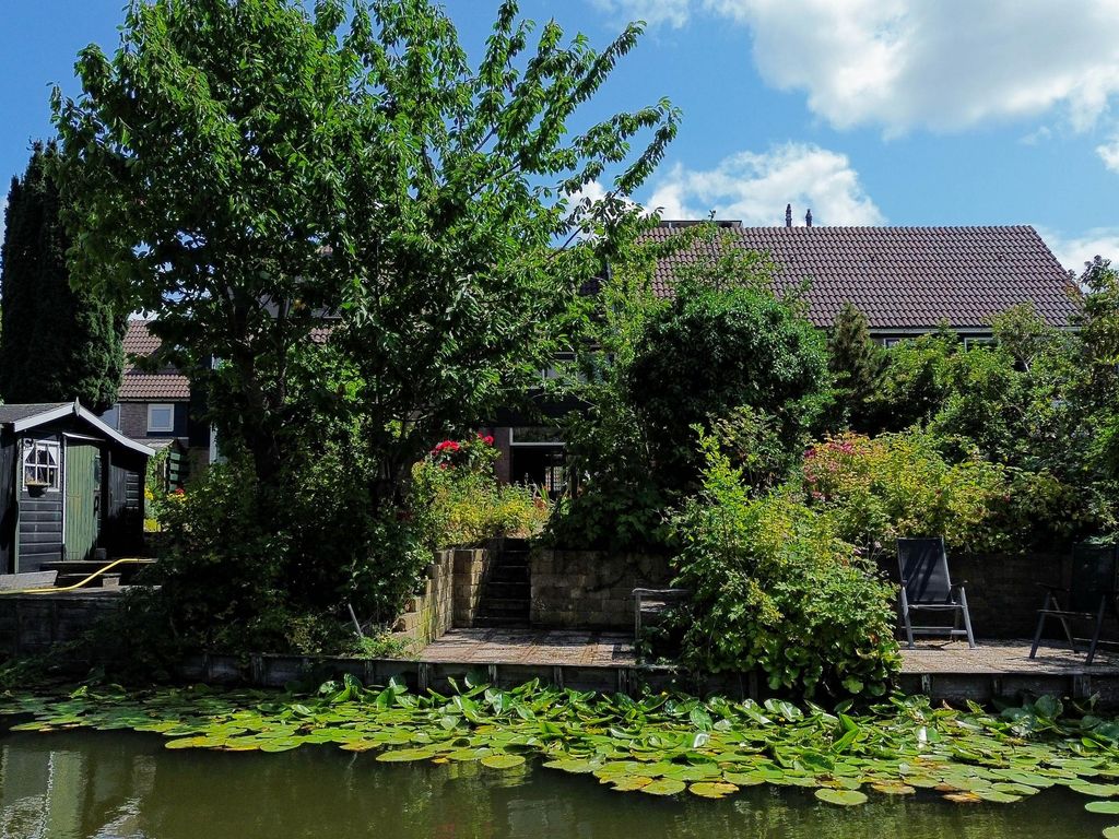 Waterschip 16, BRIELLE