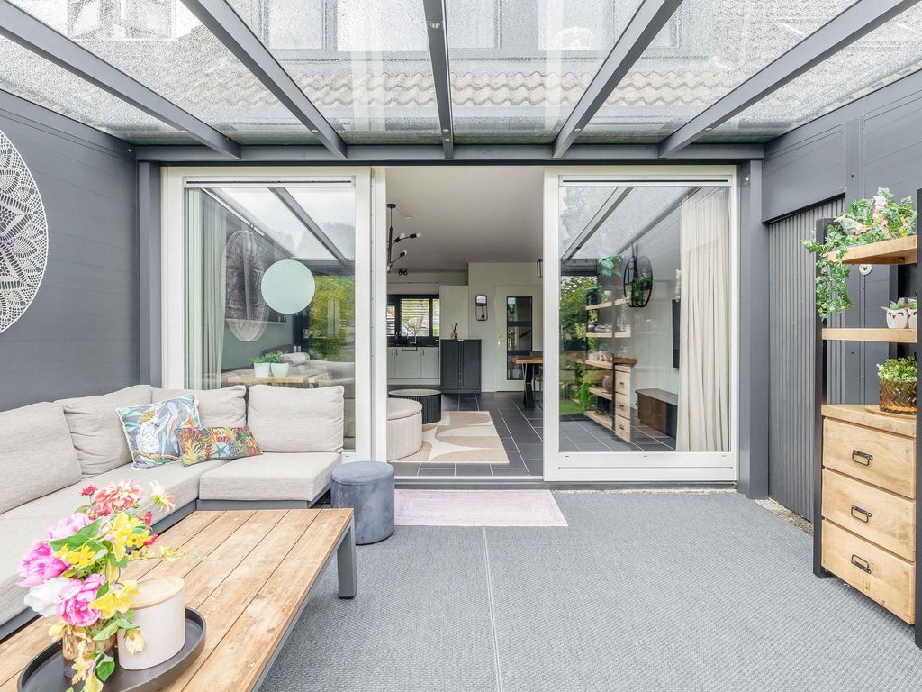 Stoep 22, BRIELLE