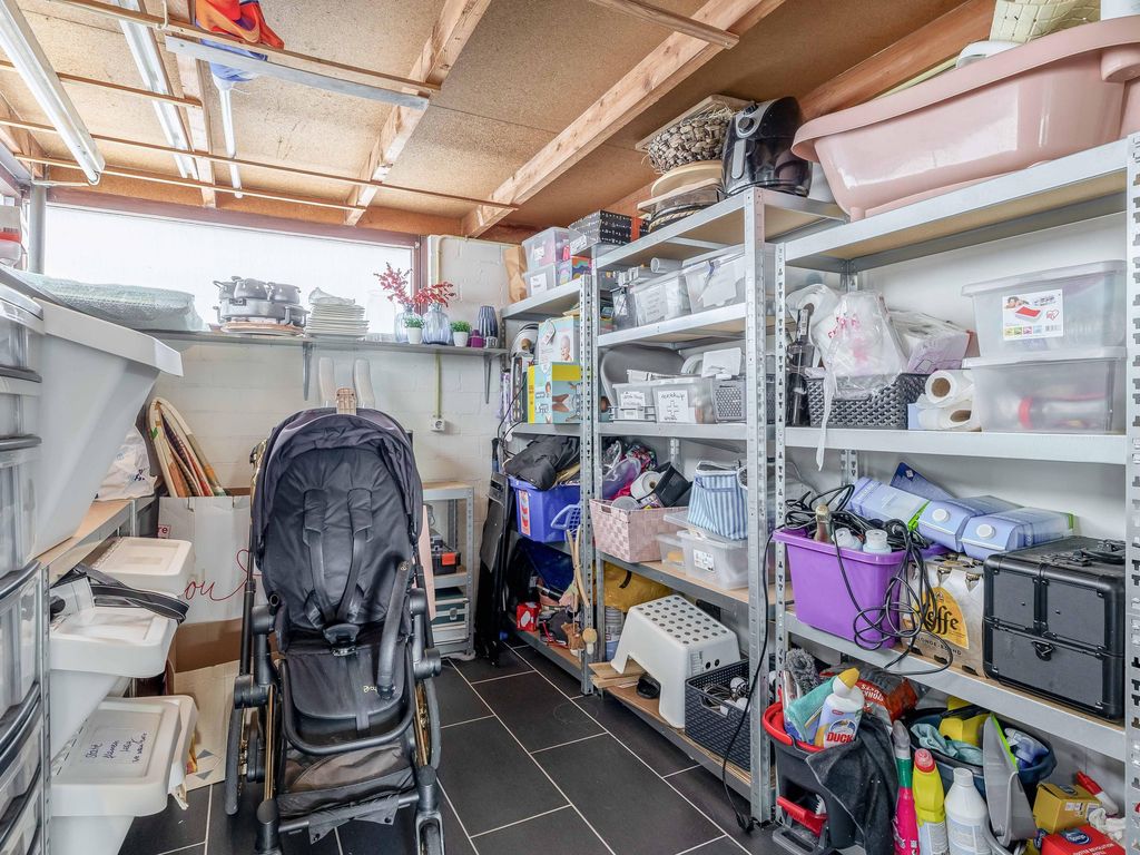 Stoep 22, BRIELLE