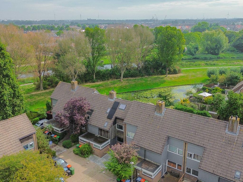 Stoep 22, BRIELLE