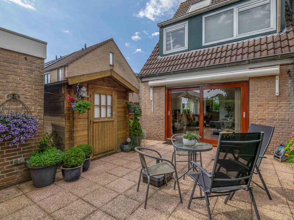 Dissel 29, BRIELLE