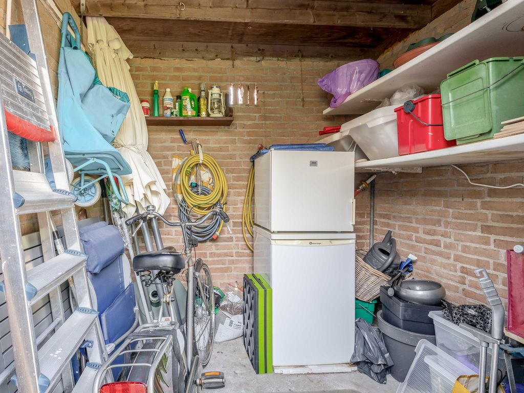 Dissel 29, BRIELLE