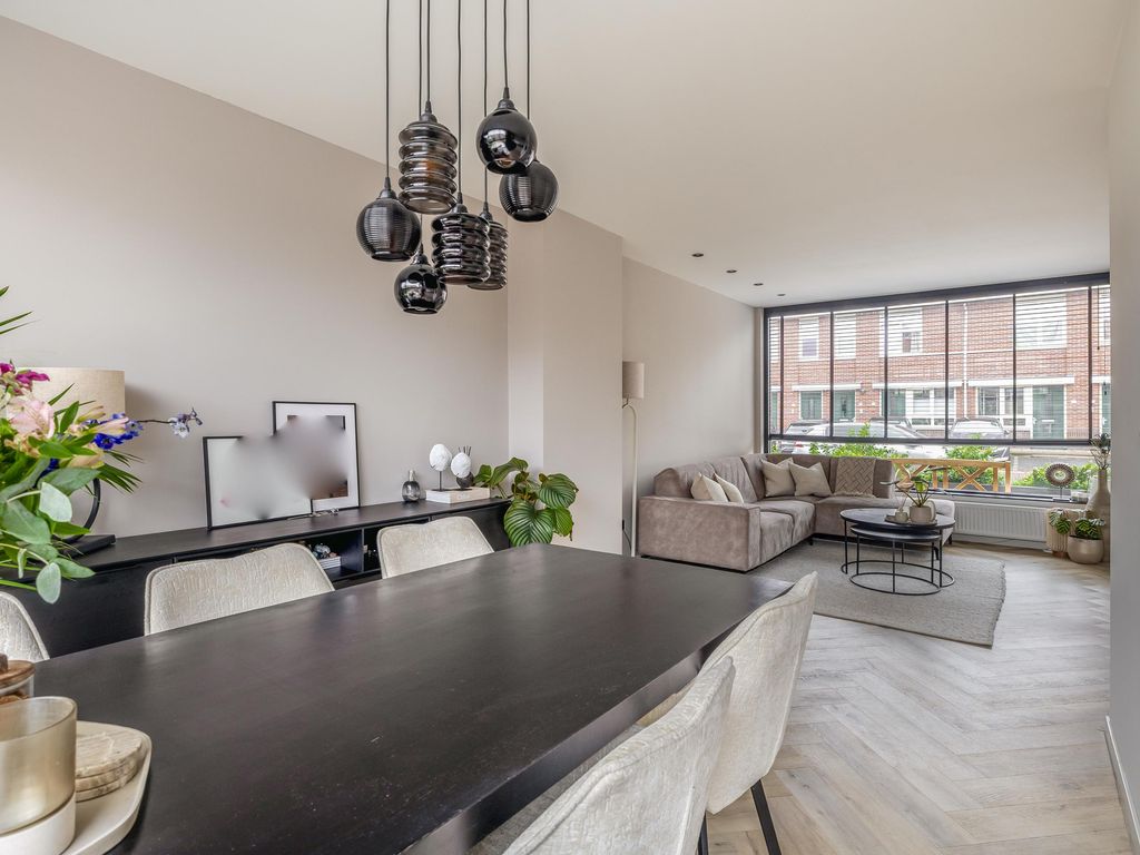 Anna-Hoevestraat 19, BRIELLE