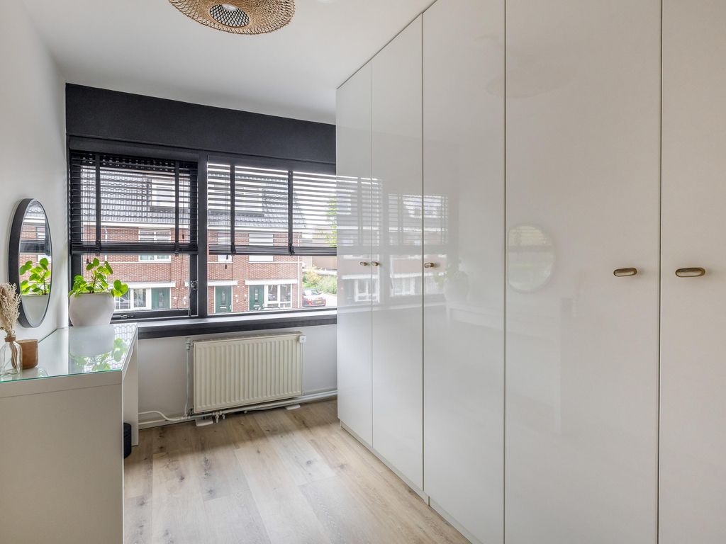 Anna-Hoevestraat 19, BRIELLE