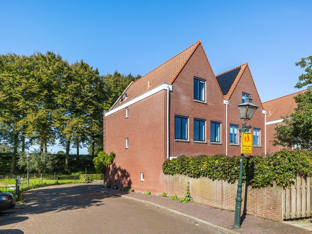 Witte de Withstraat 61, BRIELLE