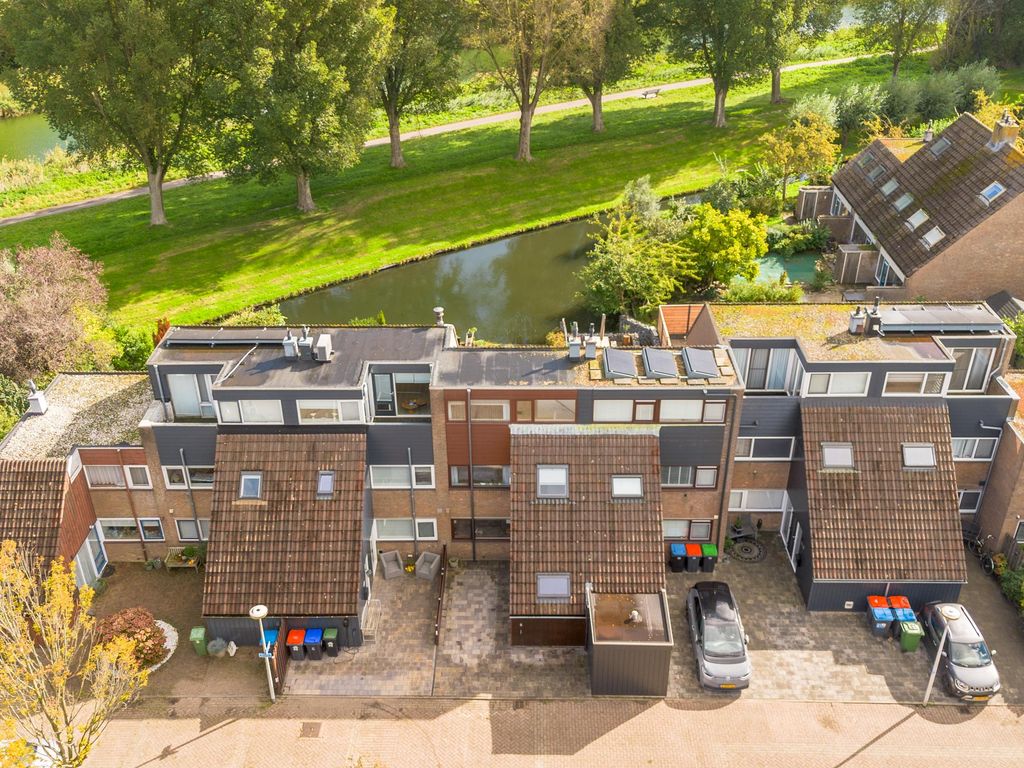 Griend 28, BRIELLE