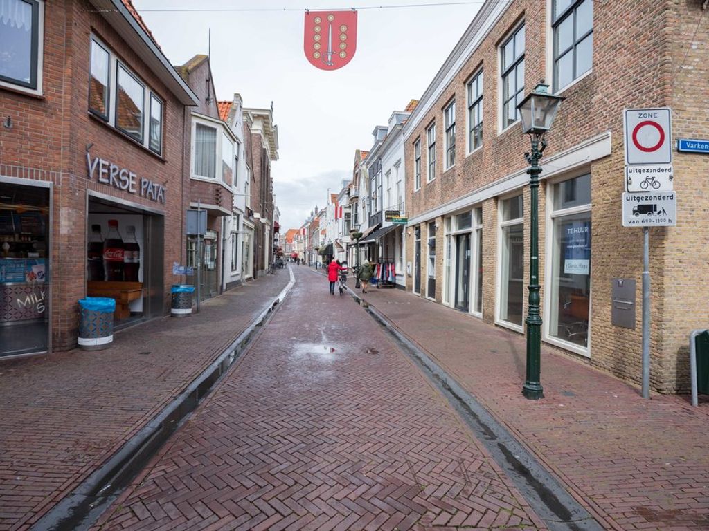 Nobelstraat 37, BRIELLE