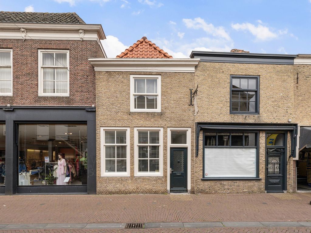 Nobelstraat 56, BRIELLE