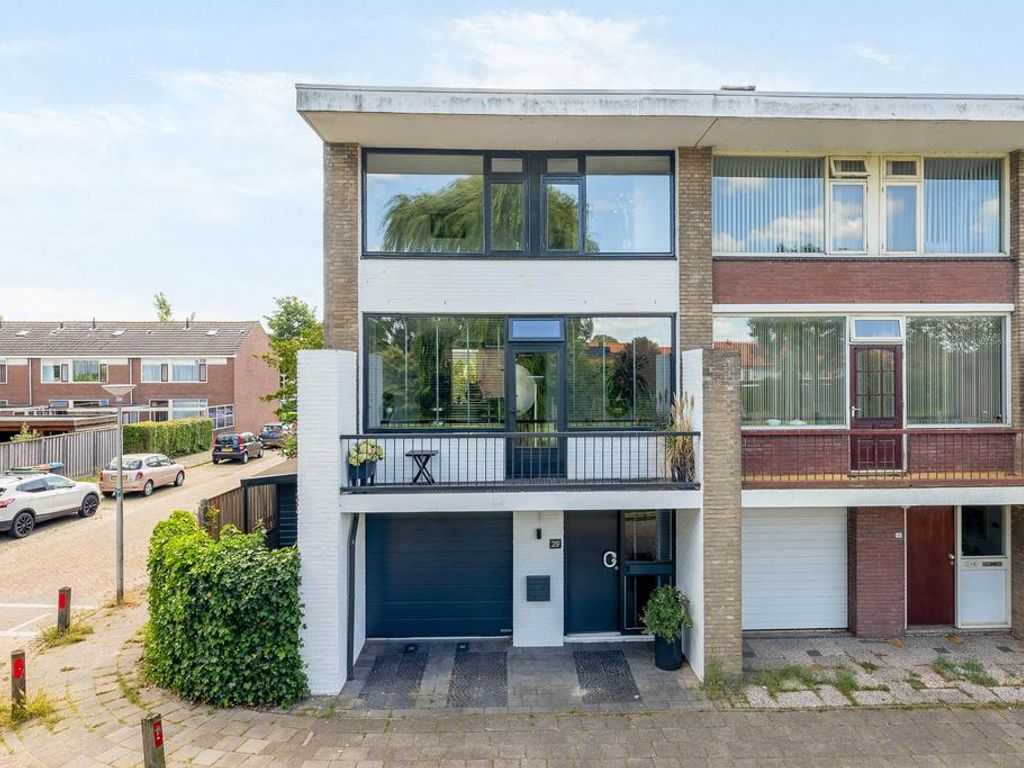 Frank van Borselenstraat 29, BRIELLE