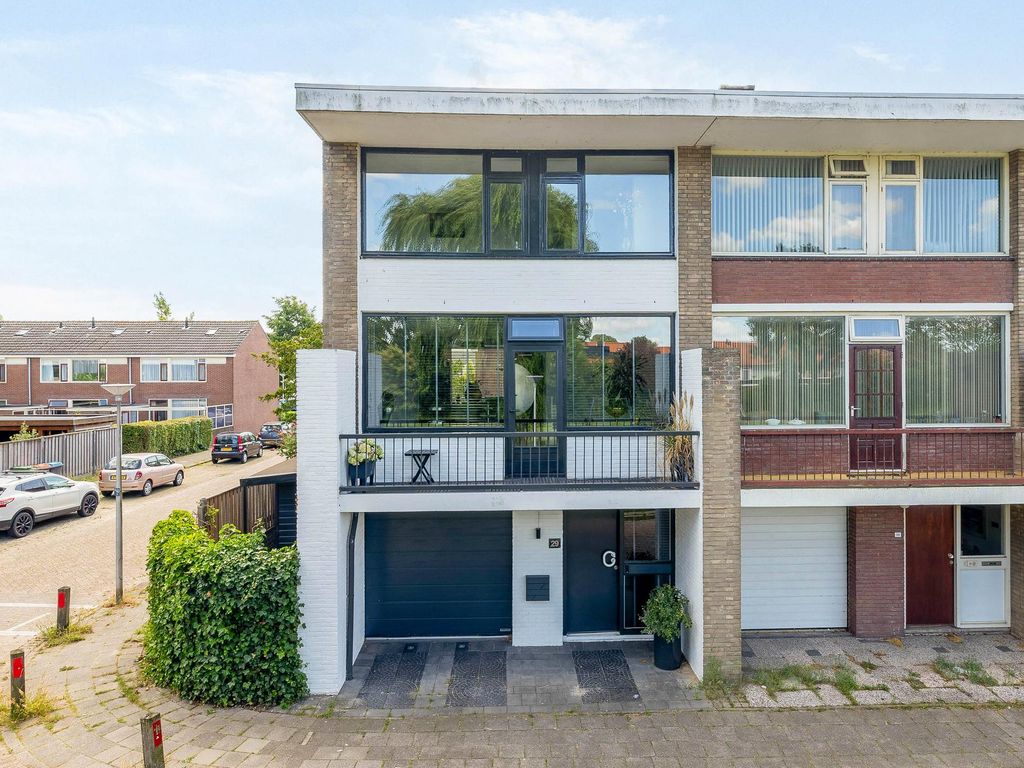 Frank van Borselenstraat 29, BRIELLE