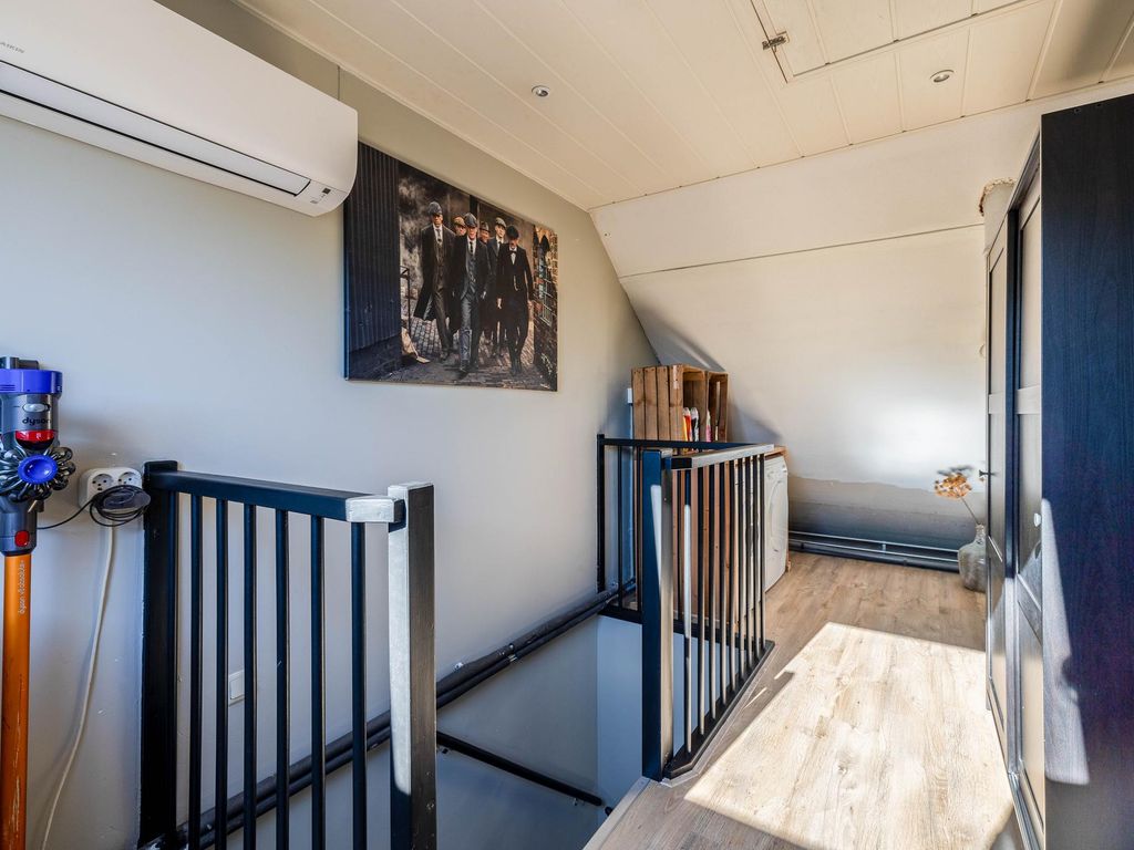 Lamoen 22, BRIELLE