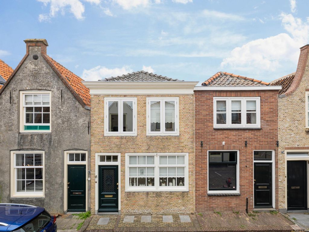 Nieuwstraat 8, BRIELLE