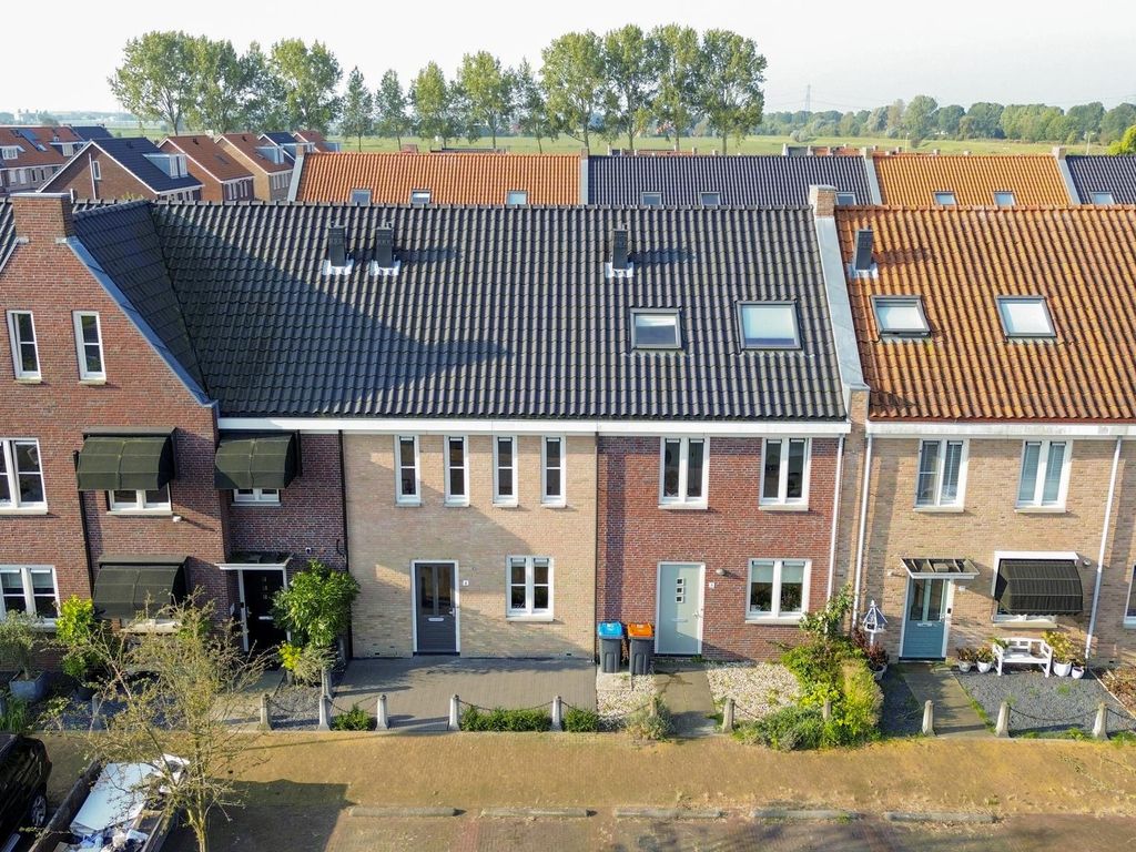 Magistraat 6, BRIELLE