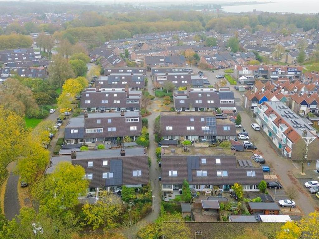 Molbord 14, HELLEVOETSLUIS