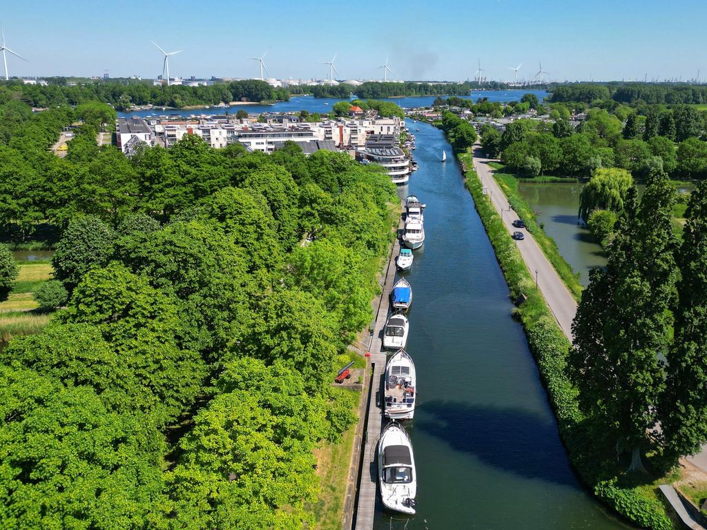 Maarland Zuidzijde 11, BRIELLE