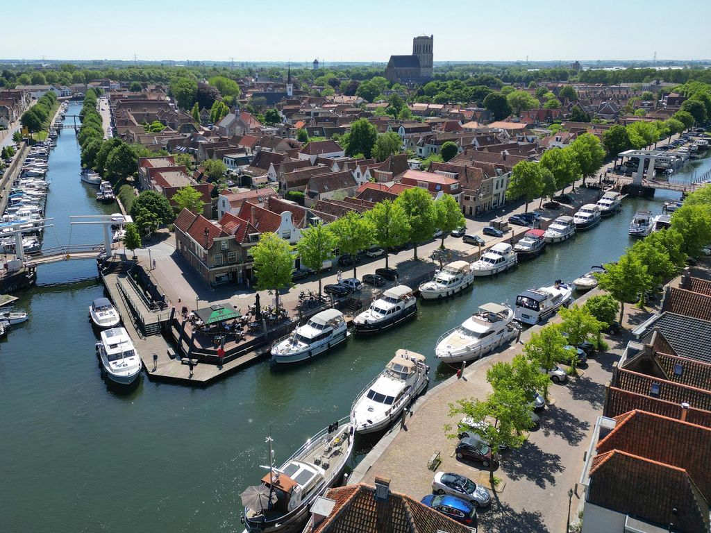 Maarland Zuidzijde 11, BRIELLE
