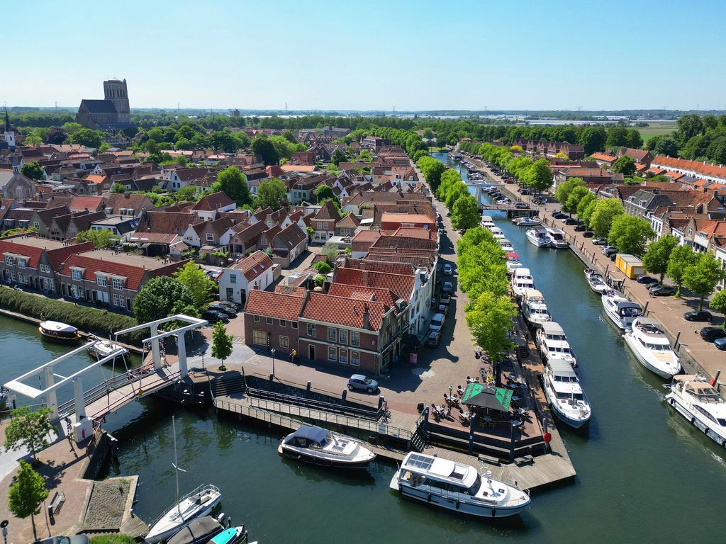 Maarland Zuidzijde 11, BRIELLE