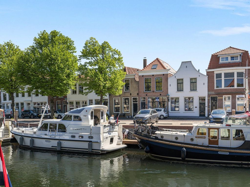 Maarland Zuidzijde 11, BRIELLE