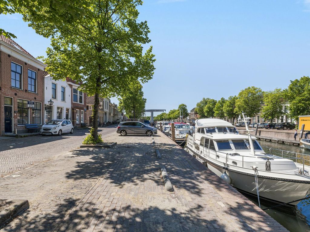 Maarland Zuidzijde 11, BRIELLE