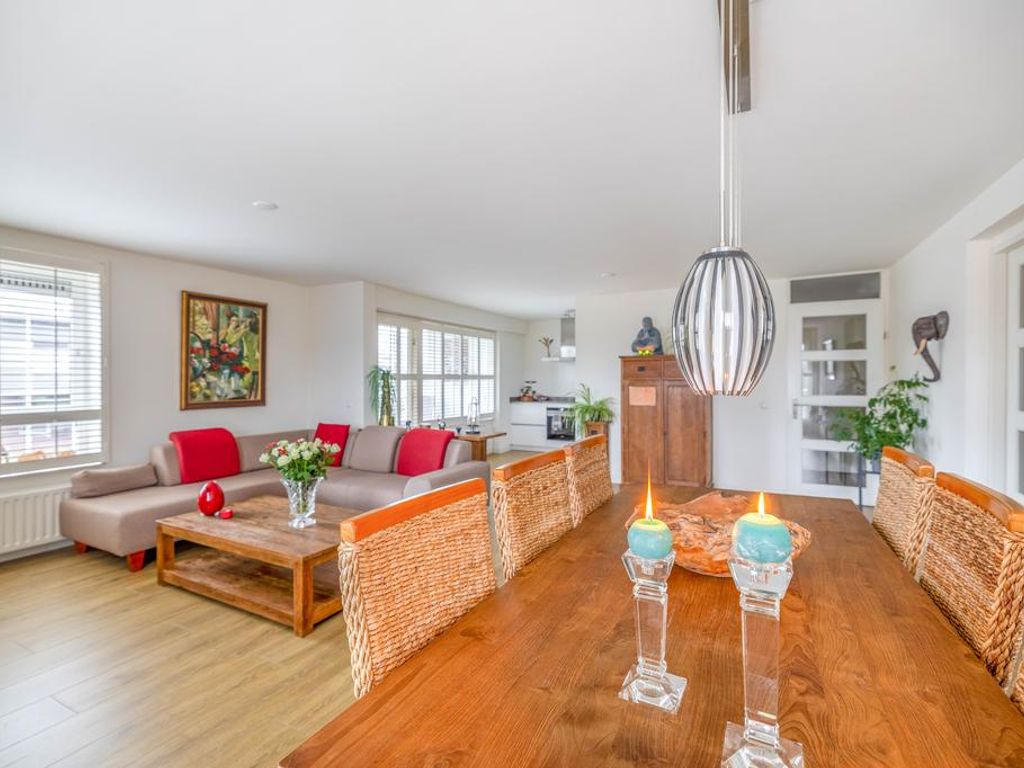 Honte 102, BRIELLE