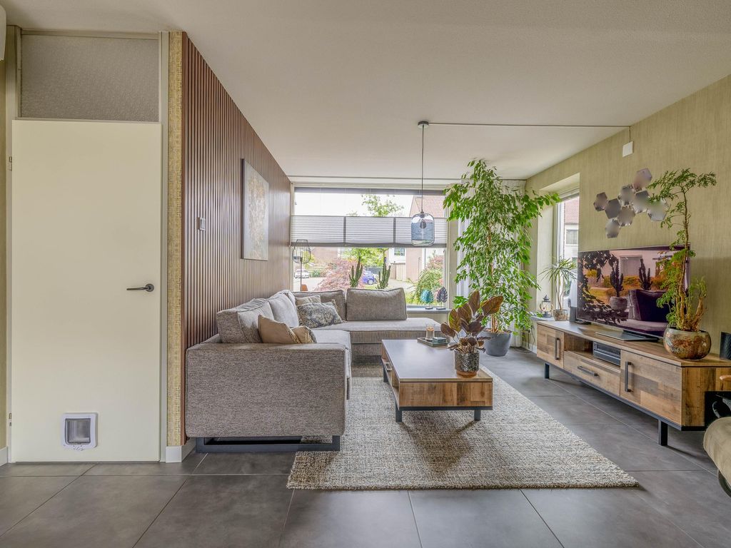 Appelgaarde 13, ROZENBURG