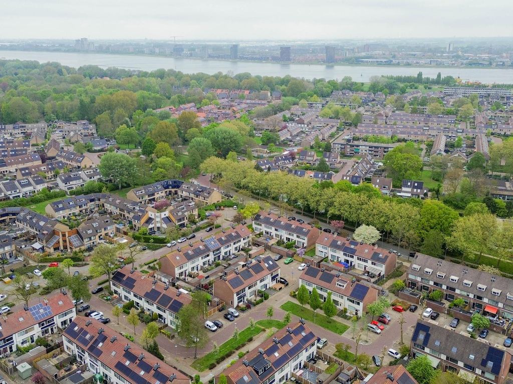 Appelgaarde 13, ROZENBURG