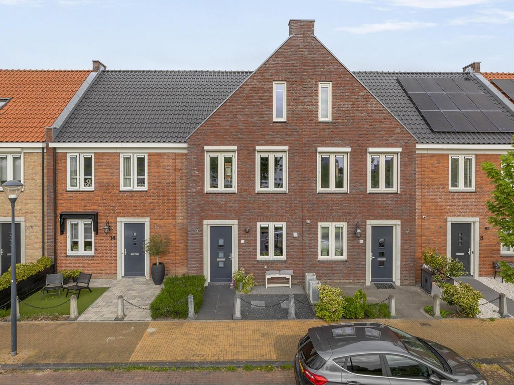 Pensionaris 12, BRIELLE