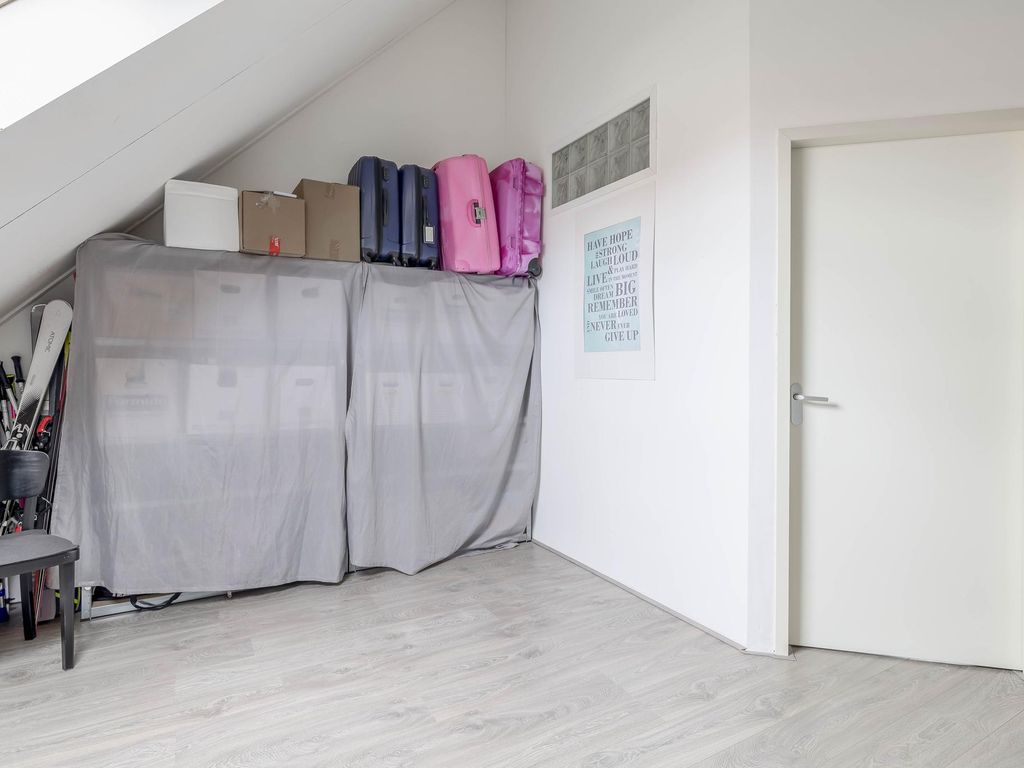 Pensionaris 12, BRIELLE