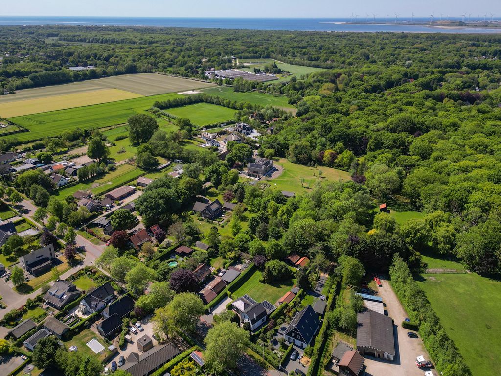 Heveringseweg 64, OOSTVOORNE