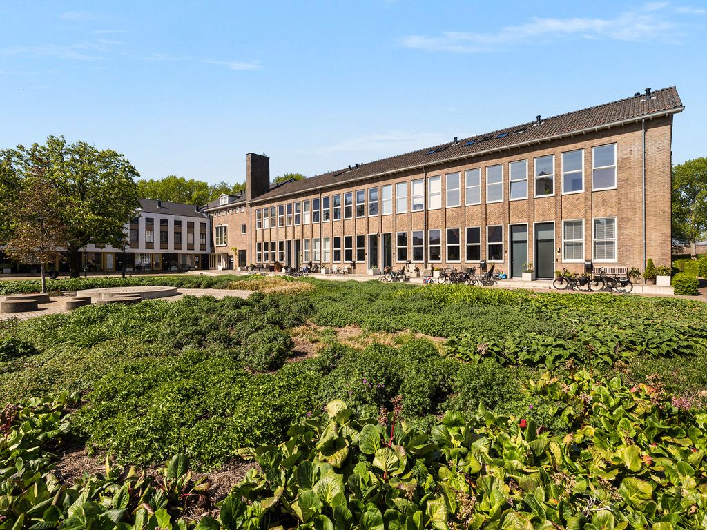 Burg H v Sleenstr 10, BRIELLE